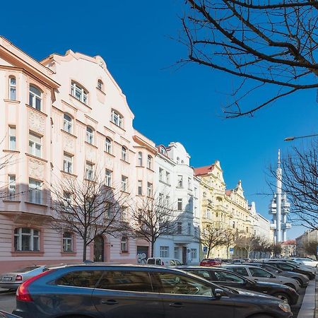 Bright And Spacious Attic Apartment Prague Luaran gambar